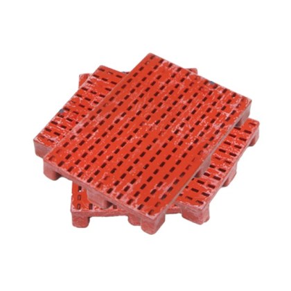 plastic pallets type 1 3pcs