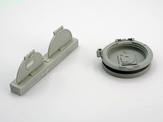 Profile corrected last type of low profile loader split hatch for T23 turret.